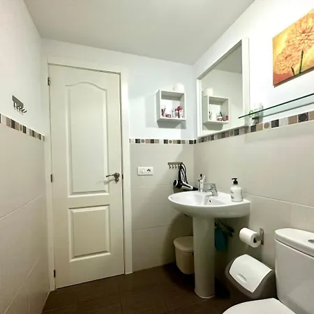 Parque Royal 5 * 아데제